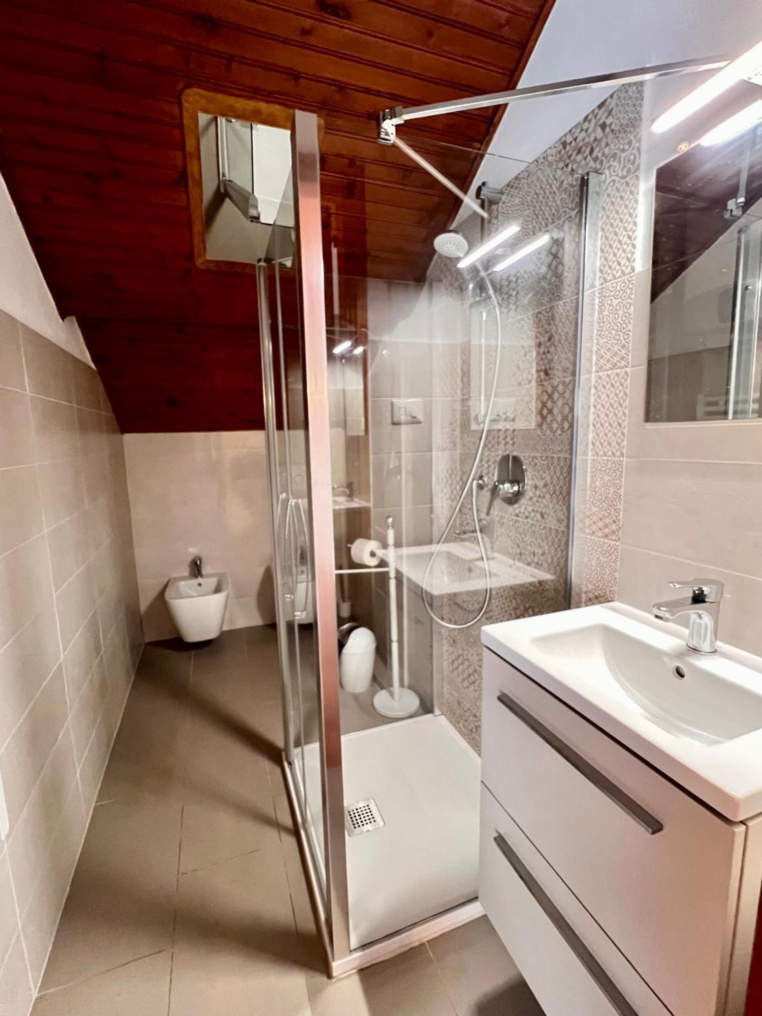 Castagneto 11 Apartment Рапало Екстериор снимка